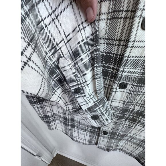 Old‎ Navy Women's Grey Plaid Shacket Jacket Cotton Shirt XL Cottagecore Warmth - Picture 3 of 13